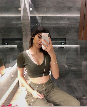 Full leaked Asfa sinha private photo
