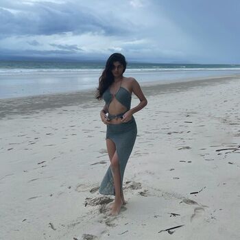 Full leaked Asfa sinha private photo