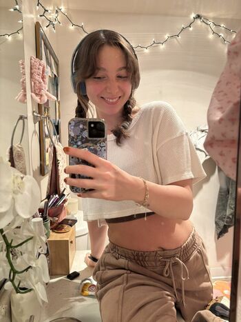 Full leaked Ash pac page private onlyfans photo