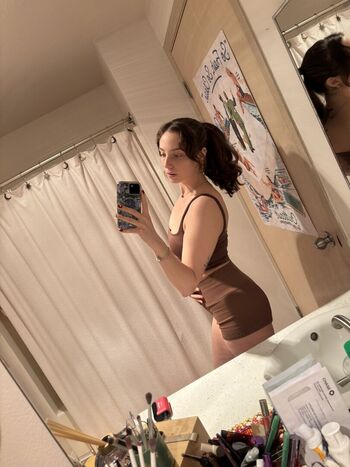 Full leaked Ash pac page private onlyfans photo