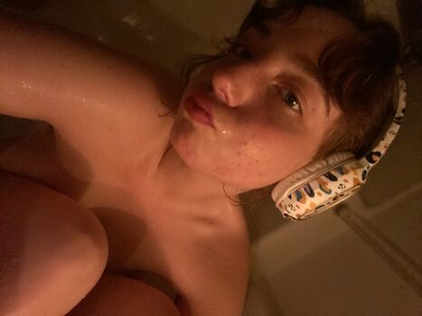 Full leaked Ash pac page private onlyfans photo