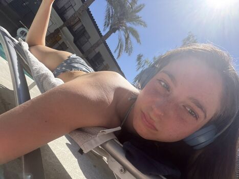 Full leaked Ash pac private onlyfans photo