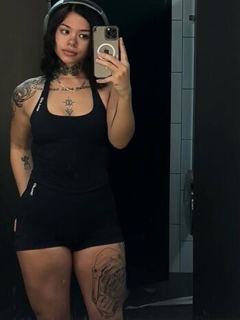 Full leaked Ashlit private onlyfans photo