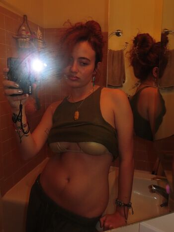 Full leaked Asha maclean private photo