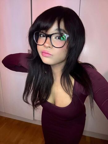 Full leaked Ashantiloo private onlyfans photo