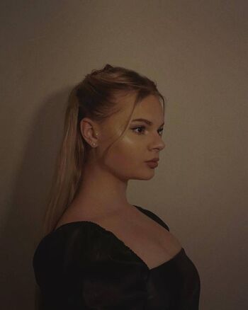 Full leaked Ashby florence page private onlyfans photo