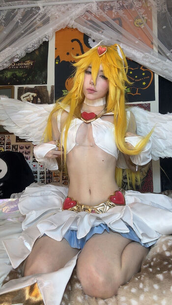 Full leaked Ashisbees page private photo