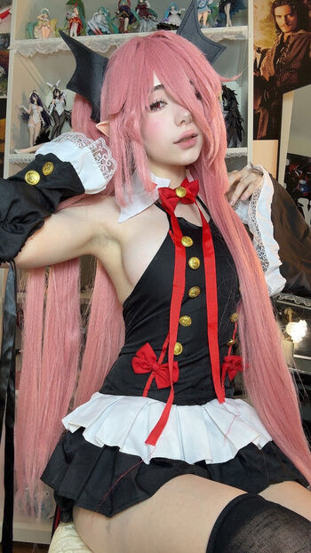 Full leaked Ashisbees page private photo