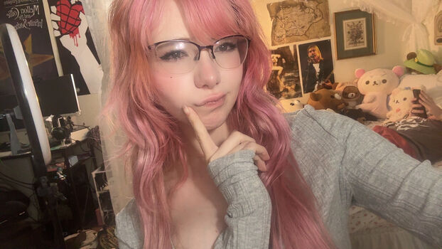 Full leaked Ashisbees page private photo