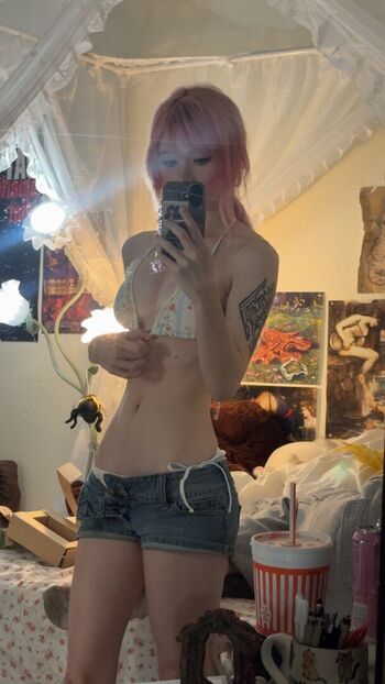Full leaked Ashisbees page private photo