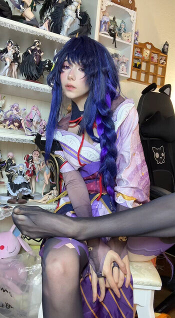 Full leaked Ashisbees page private photo