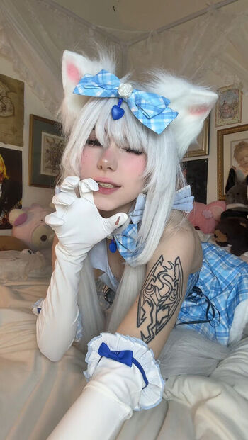 Full leaked Ashisbees page private photo