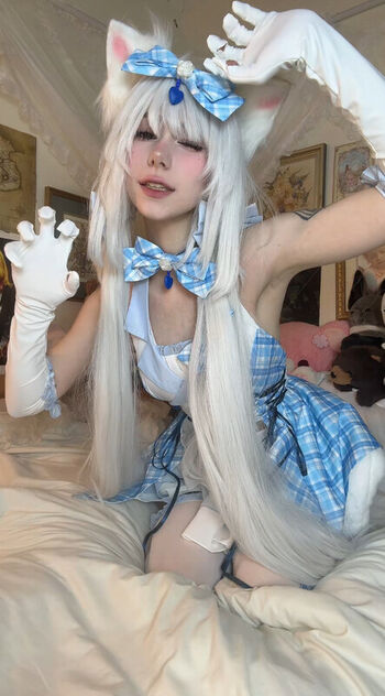 Full leaked Ashisbees page private photo