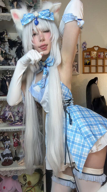 Full leaked Ashisbees page private photo
