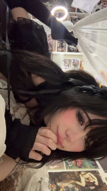 Full leaked Ashisbees private photo