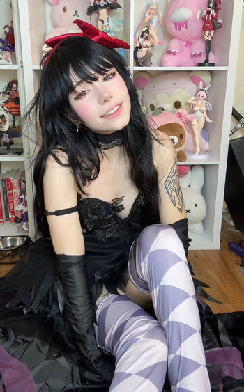 Full leaked Ashisbees page private photo