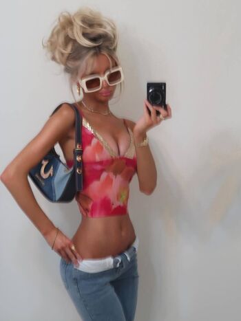 Full leaked Ashley algeri private photo