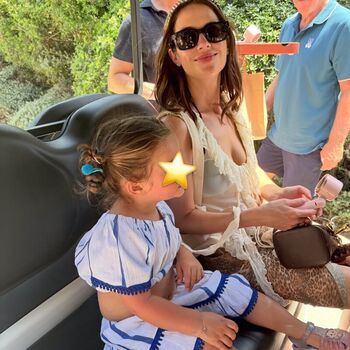 Full leaked Ashley benson private photo