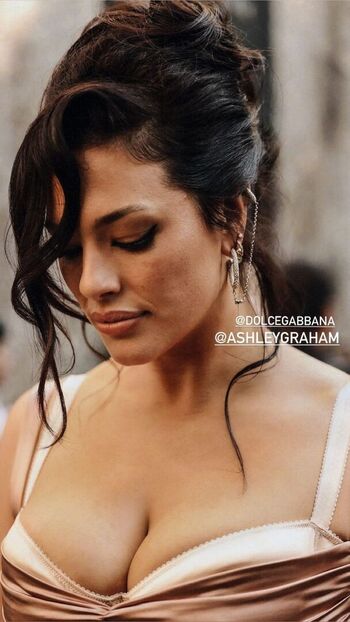 Full leaked Ashley graham private photo