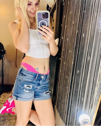 Full leaked Ashley hill private onlyfans photo