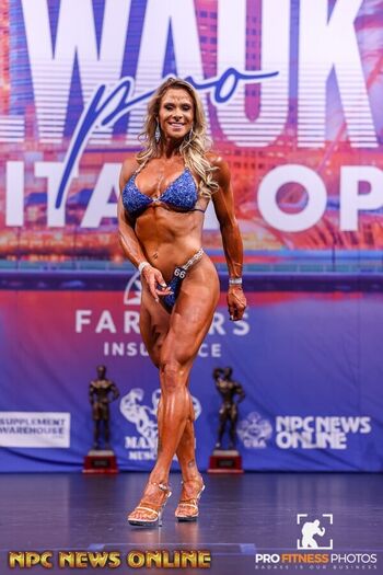 Full leaked Ashley hromyak private photo