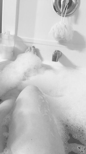 Full leaked Ashley keeping private photo