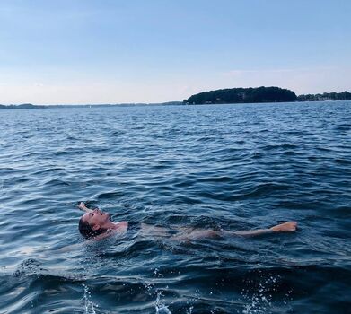 Full leaked Ashley stroehlein page private onlyfans photo