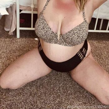 Full leaked Ashley private photo