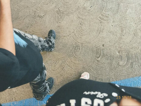 Full leaked Ashleyarambulaa private onlyfans photo