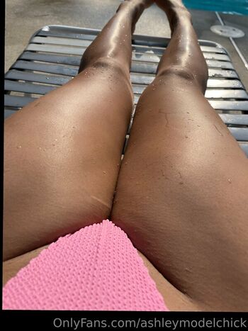 Full leaked Ashleymodelchick  page private photo