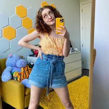 Full leaked Ashleyroboto private onlyfans photo