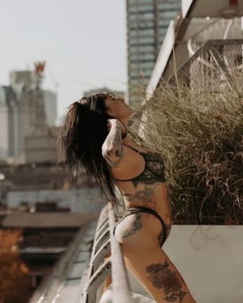 Full leaked Ashlynnsasha private onlyfans photo