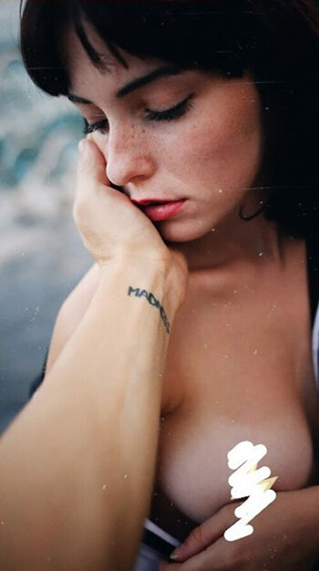 Full leaked Asia b private onlyfans photo