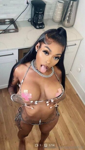 Full leaked Asian da brat page private photo