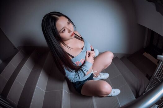 Full leaked Asian studio gallery page private photo