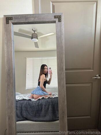Full leaked Asianaja private onlyfans photo