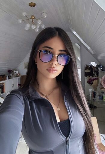 Full leaked Asleyia private onlyfans photo