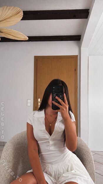 Full leaked Asleyia private photo