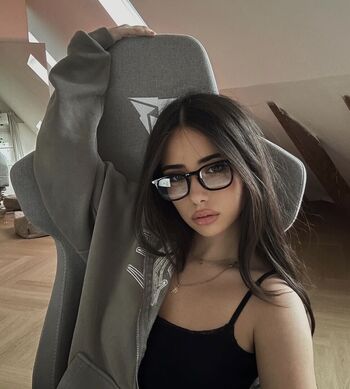 Full leaked Asleyia private photo