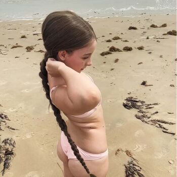 Full leaked Asmayarose private photo
