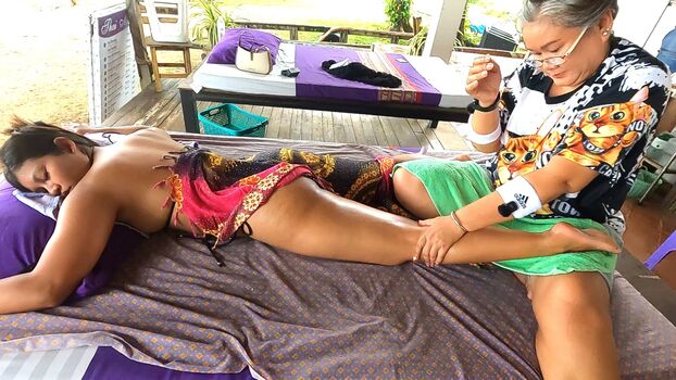 Full leaked Asmr amara khao s massage private photo