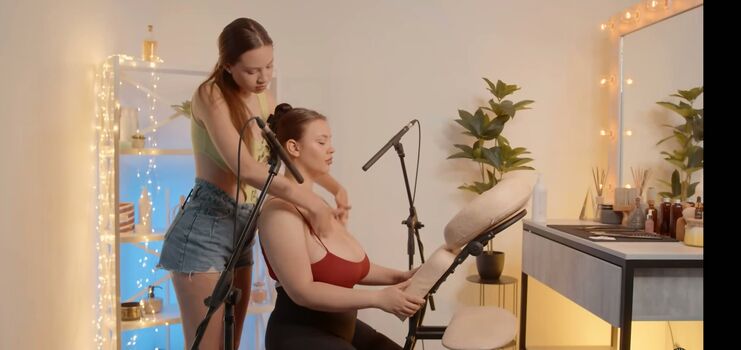 Full leaked Asmr barber lady private photo