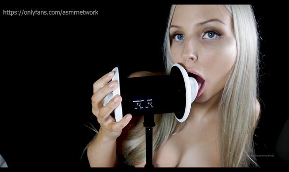 Full leaked Asmr earlicking private photo