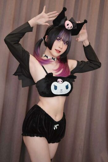 Full leaked Asmr mako page private photo