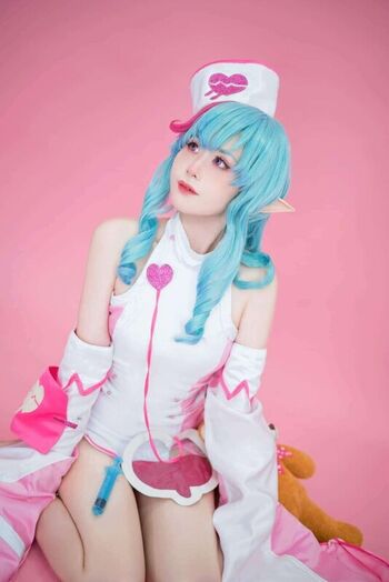 Full leaked Asmr mako page private photo