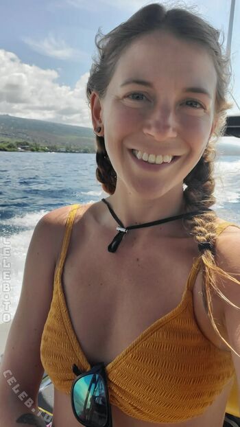 Full leaked Asmressense private photo