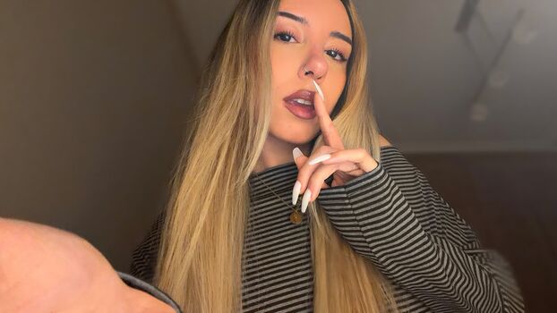 Full leaked Asmrythm private photo