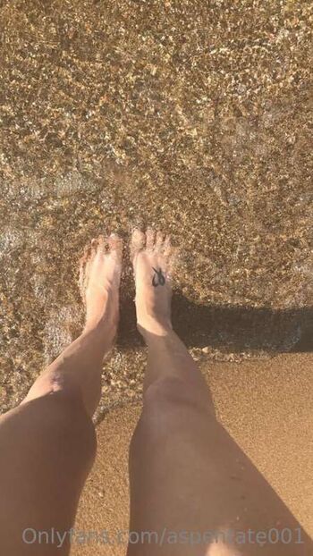 Full leaked Aspen tate private onlyfans photo