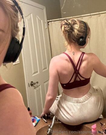 Full leaked Aspyn summer page private photo