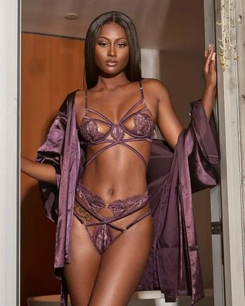 Full leaked Assi iman private onlyfans photo